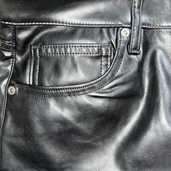 Woman’s Gap Faux leather vintage slim high rise pants. Size 32/ 14 Regular Black - Picture 11 of 14
